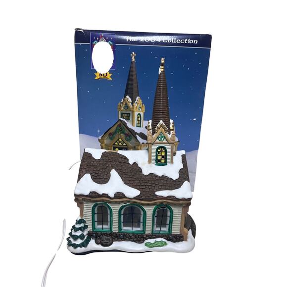 2004 Corole Town Collection Crystal Chapel Includes Original Box & Working Light - Picture 1 of 7